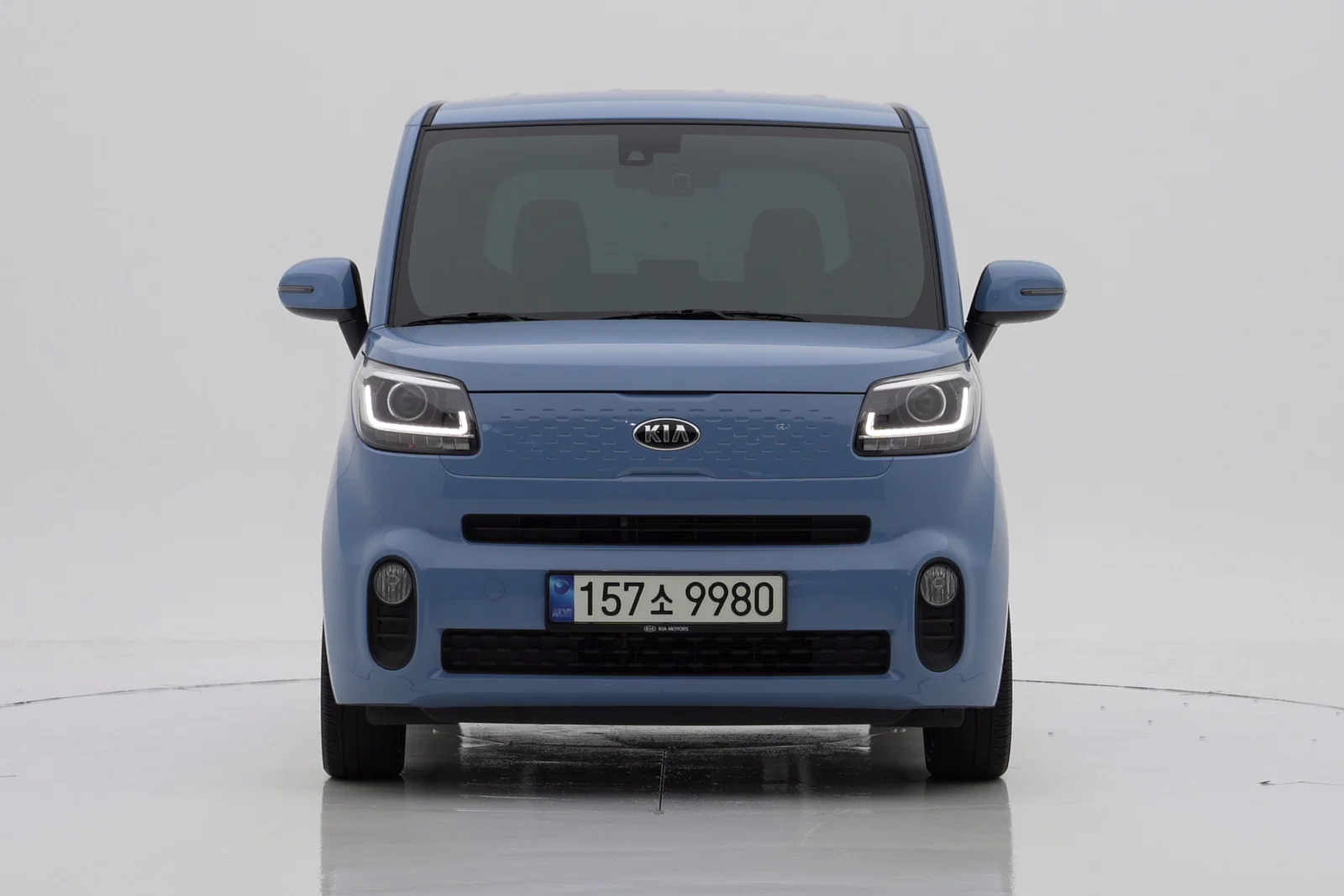 Car main view